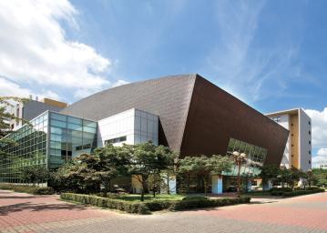 The 21st Century Building